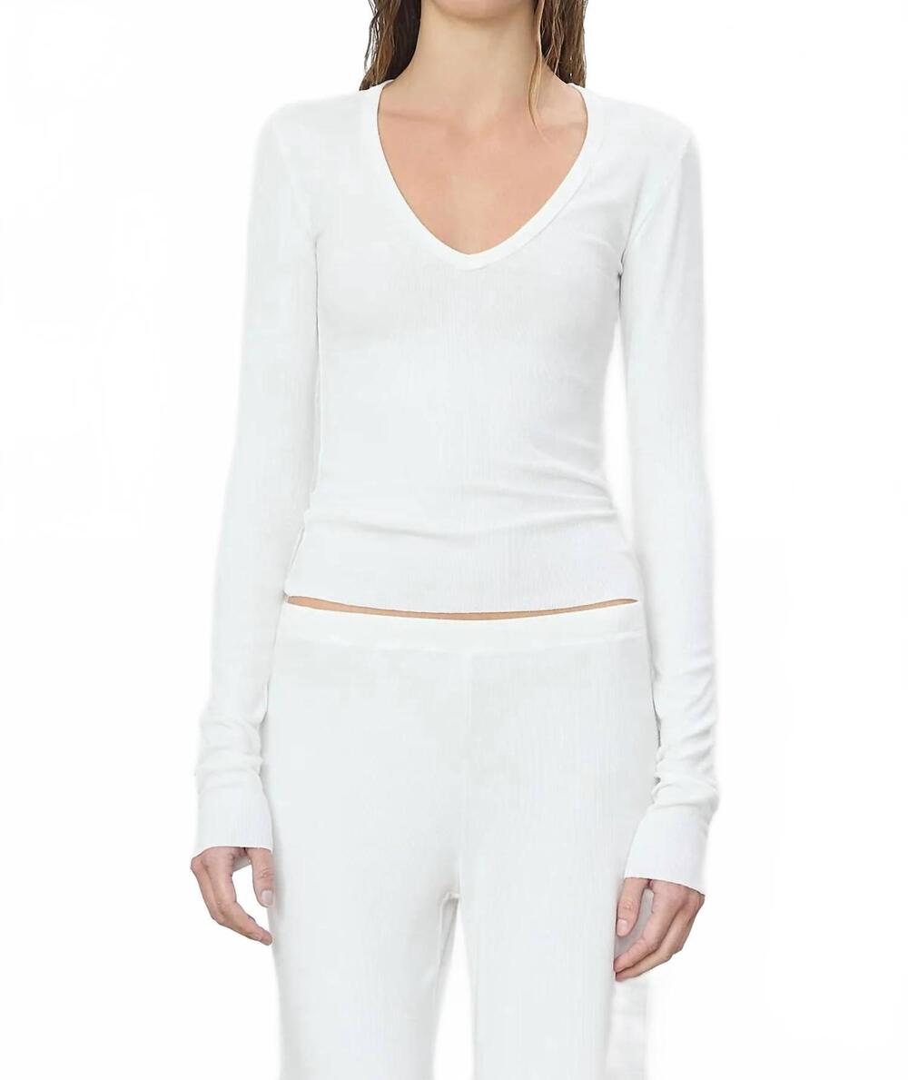 NEW ETERNE long sleeve v-neck top in white